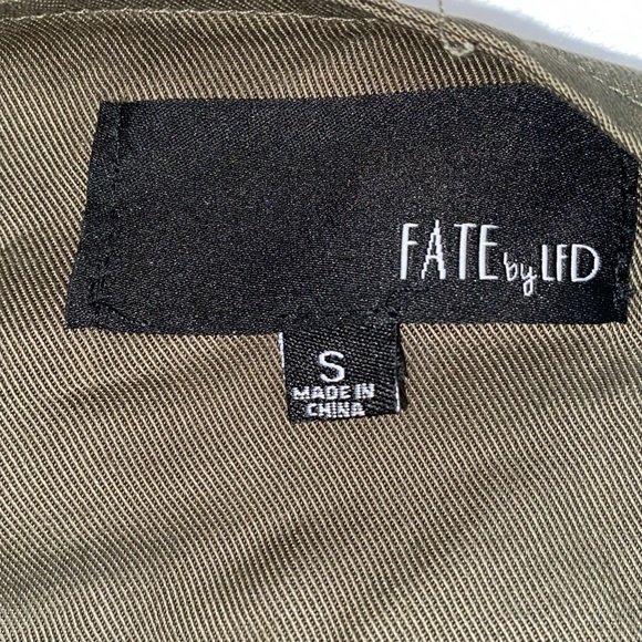 Fate by LFD  Olive jacket Size (2") C12 - Picture 3 of 6